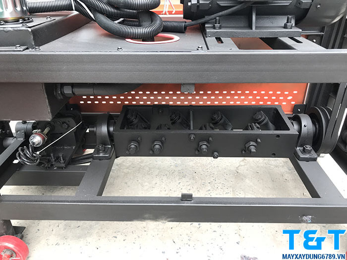 Bộ phận bánh dẫn duỗi thẳng sắt của máy cắt và duỗi sắt tự động GT40-10(220V)
