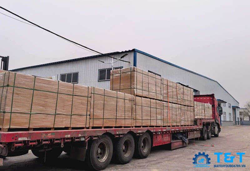 Tấm ván cốp pha nhựa nhập khẩu trực tiếp chính hãng giá tốt